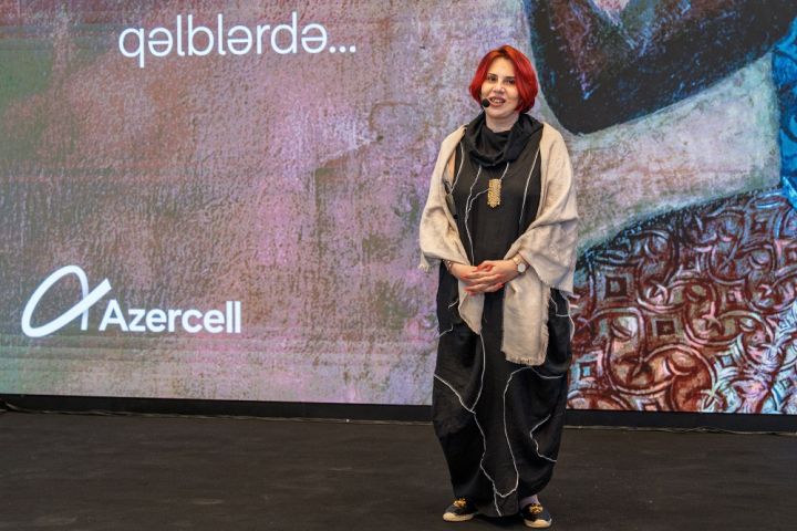 "Azercell" Ucal Haqverdiyevin əsərlərindən ibarət kitabı təqdim etdi